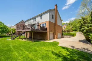 102 Foxwood Dr, Pittsburgh, PA 15090 - Photo 46