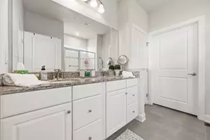 2533 Adele Ct, Pittsburgh, PA 15143 - Photo 16