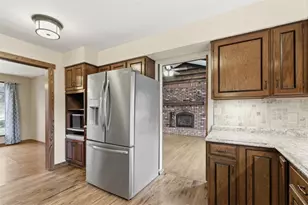 117 S Skytop, Edinboro, PA 16412 - Photo 6