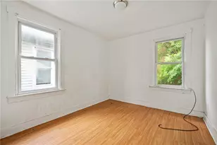2419 Woodstock Ave, Pittsburgh, PA 15218 - Photo 16