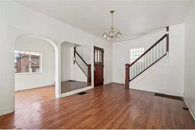 2419 Woodstock Ave, Pittsburgh, PA 15218 - Photo 6