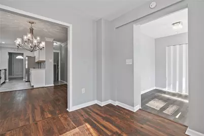 200 Thomas Street, West Mifflin, PA 15122 - Photo 6