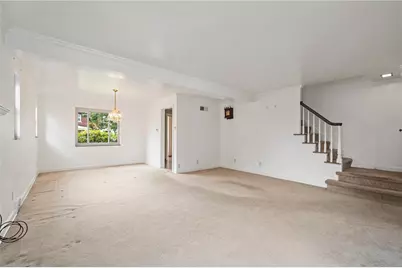 16 Love Pl, Pittsburgh, PA 15218 - Photo 4
