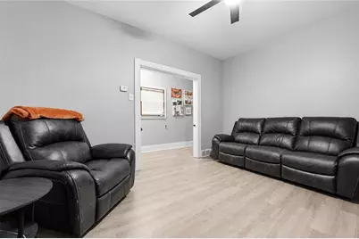 1017 Uvilla, Elliott, PA 15220 - Photo 6