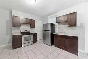 175 Lecky Ave, Woods Run, PA 15212 - Photo 6