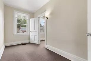 175 Lecky Ave, Woods Run, PA 15212 - Photo 14