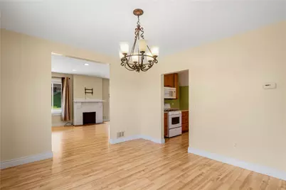 747 Hiland Ave, Coraopolis, PA 15108 - Photo 12