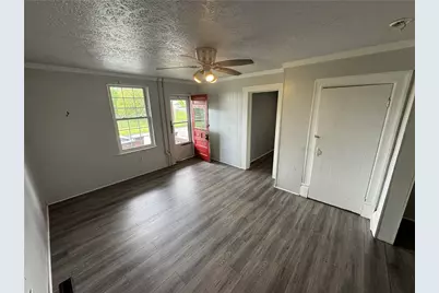 238 Park Rd, Ambridge, PA 15003 - Photo 2