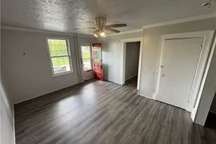 238 Park Rd, Ambridge, PA 15003 - Photo 2