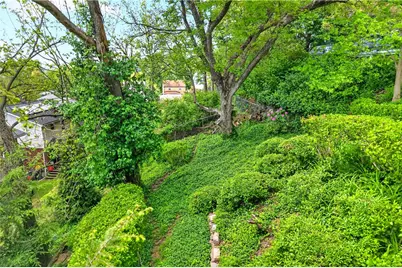 137 Ridge Ave, Pittsburgh, PA 15202 - Photo 4
