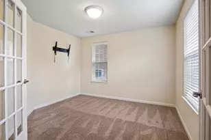 1922 Georgetown, Pittsburgh, PA 15143 - Photo 4