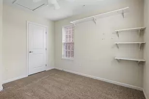 1922 Georgetown, Pittsburgh, PA 15143 - Photo 12