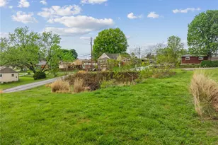 361 Carpenter Ln, North Huntingdon, PA 15642 - Photo 8