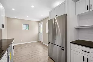 1459 Kelton Ave, Pittsburgh, PA 15216 - Photo 10