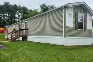 203 Cardinal Dr, Jeannette, PA 15644 - Photo 1