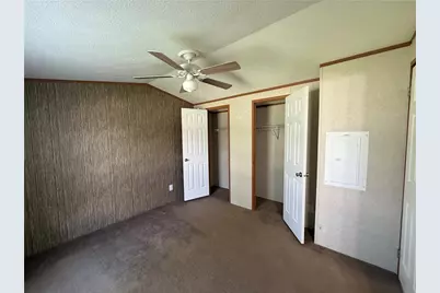 203 Cardinal Dr, Jeannette, PA 15644 - Photo 12