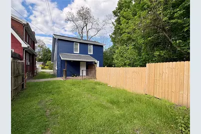 1416 Ridge Ave, Coraopolis, PA 15108 - Photo 24