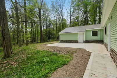 114 Wood St, North Beaver Township, PA 16102 - Photo 34