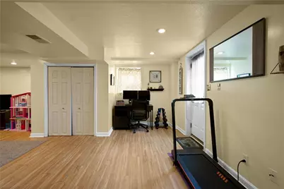 142 Senate Dr, Pittsburgh, PA 15236 - Photo 20