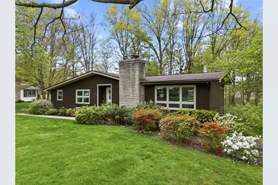 3300 Rosemary Ln, Hermitage, PA 16148 - Photo 1