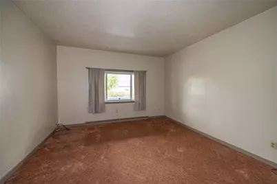 511 2nd St, Monessen, PA 15062 - Photo 6