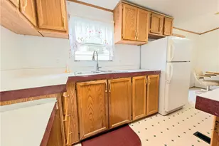 19 Emerald Dr, Pine Township, PA 16127 - Photo 12