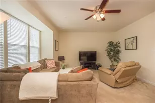 627 Edison Dr, Marshall, PA 15090 - Photo 2