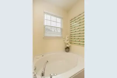627 Edison Dr, Marshall, PA 15090 - Photo 10