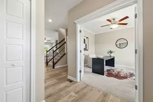 101 Doria Ann Dr, Center Township, PA 15061 - Photo 2