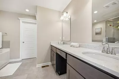 101 Doria Ann Dr, Center Township, PA 15061 - Photo 22
