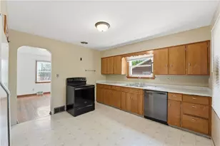 3605 W 4th Ave, West Mayfield, PA 15010 - Photo 10