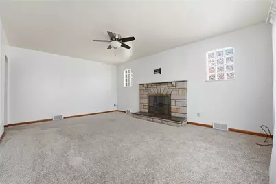 3605 W 4th Ave, West Mayfield, PA 15010 - Photo 8