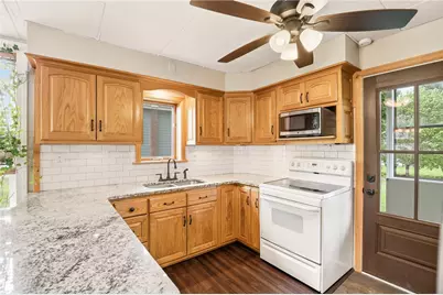 106 W Campus Avenue, Conemaugh Township, PA 15928 - Photo 12