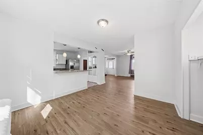 27 W Bellecrest Ave, Pittsburgh, PA 15227 - Photo 14