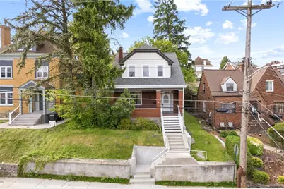 27 W Bellecrest Ave, Pittsburgh, PA 15227 - Photo 2