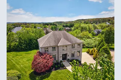 512 Sword Dance Pl, Cranberry Township, PA 16066 - Photo 2