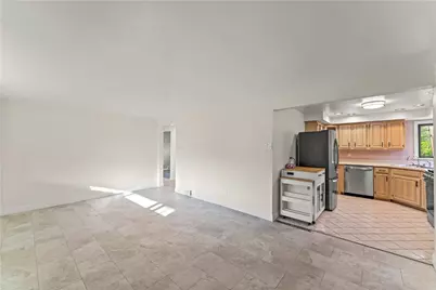 115 Bost Dr, West Mifflin, PA 15122 - Photo 6