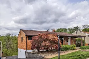 115 Bost Dr, West Mifflin, PA 15122 - Photo 2