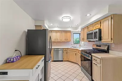 115 Bost Dr, West Mifflin, PA 15122 - Photo 8