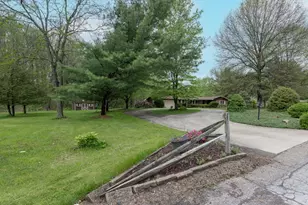 111 Patricia Dr, Big Beaver, PA 15010 - Photo 6