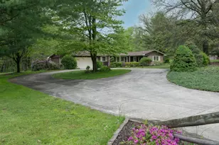 111 Patricia Dr, Big Beaver, PA 15010 - Photo 1