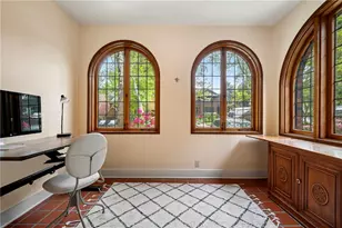 1232 Bellerock St, Pittsburgh, PA 15217 - Photo 8
