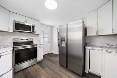 906 Allegheny Ave, Pittsburgh, PA 15068 - Photo 8