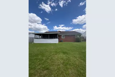 100 Monahan St, Hopewell Township, PA 15001 - Photo 12