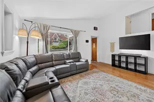 119 Burdine Ave, Pittsburgh, PA 15227 - Photo 8