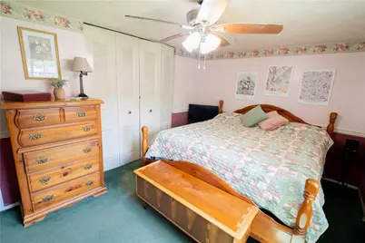 1126 Sodbury Dr, South Park, PA 15129 - Photo 12
