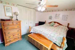 1126 Sodbury Dr, South Park, PA 15129 - Photo 12