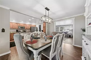 668 Carnival Dr, Pittsburgh, PA 15239 - Photo 8