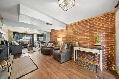 668 Carnival Dr, Pittsburgh, PA 15239 - Photo 26