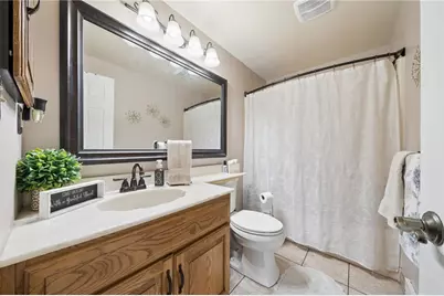 668 Carnival Dr, Pittsburgh, PA 15239 - Photo 20